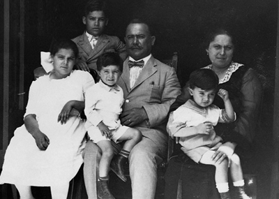 ALVARO OBREGON WITH HIS WIFE AND FOUR CHILDREN