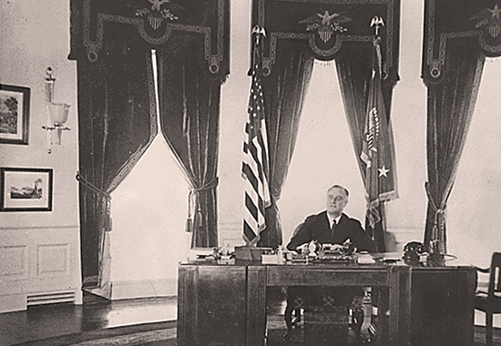 FRANKLIN D. ROOSEVELT IN THE OVAL OFFICE - 1935