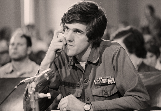 JOHN KERRY DELIVERING HIS TESTIMONY BEFORE THE COMMITTEE